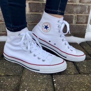 WHITE HIGHTOP CONVERSE